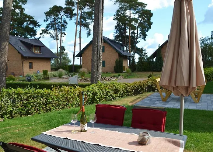 Strandhaus 4 Eg * Röbel