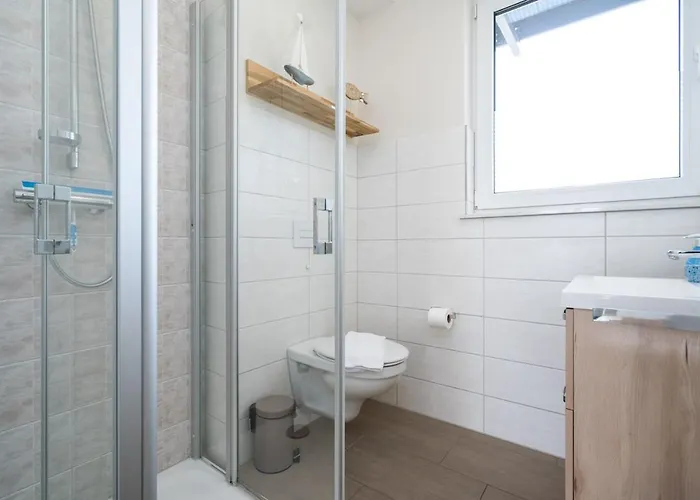 Strandhaus 4 Eg * Röbel